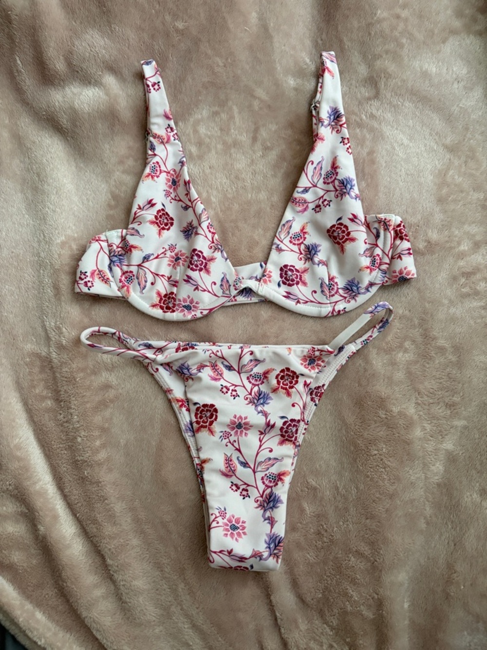Floral Print Underwire Bikini Set - White with Pink & Purple Flowers